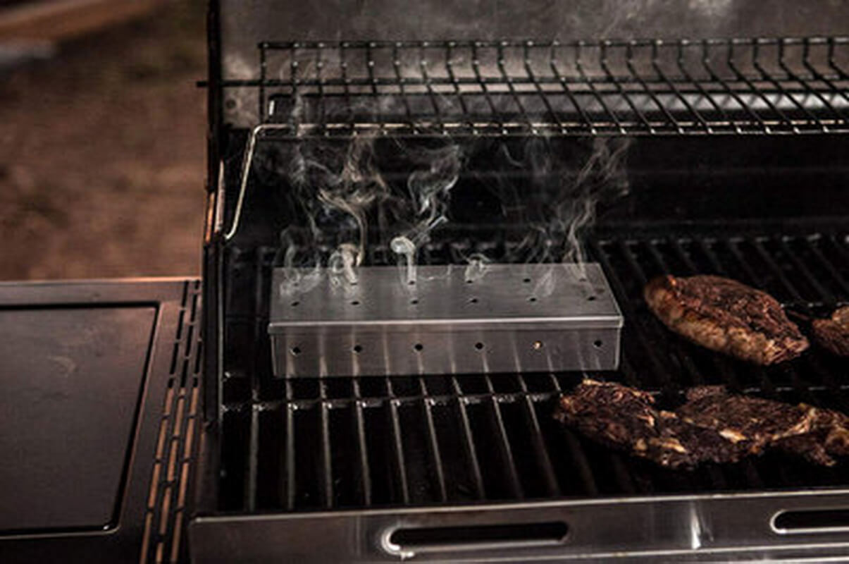 Barbecue Smoked Wood Chips Box