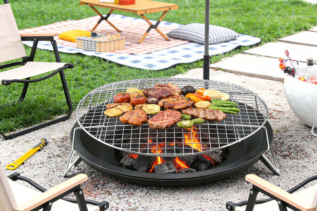 The Portable Round Grill: Your Compact Companion for Open-Fire Cooking