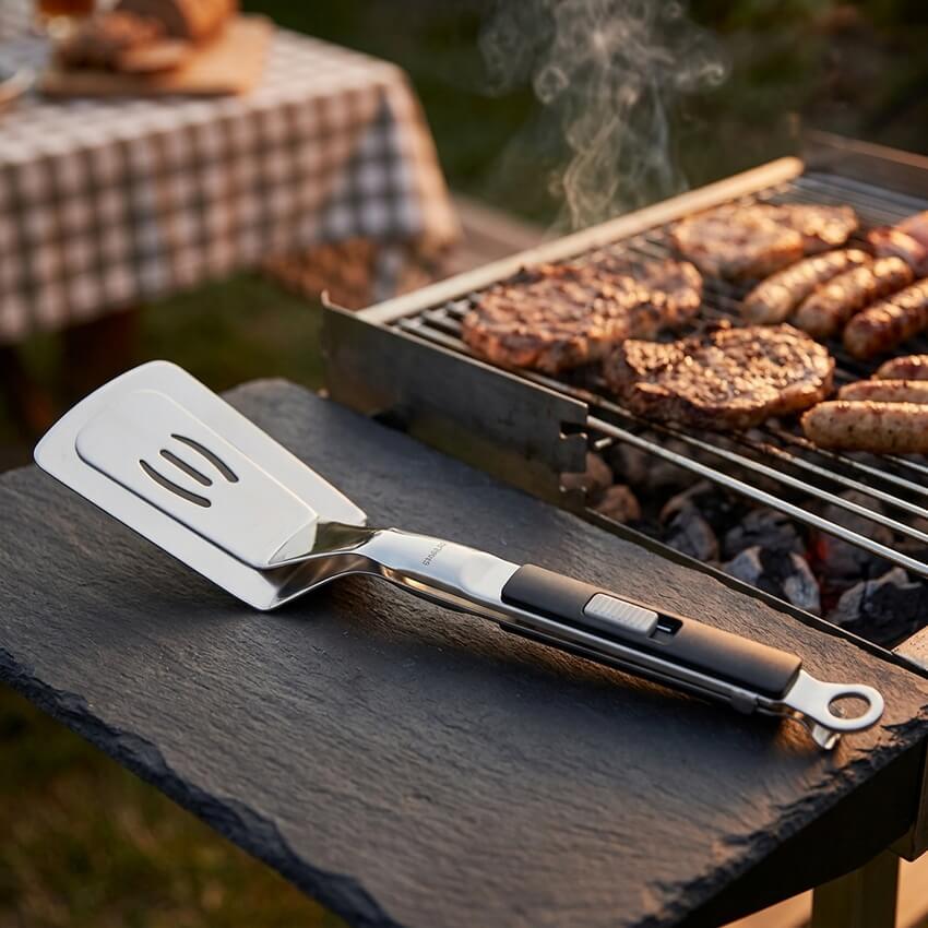 bbq clip (4).jpg